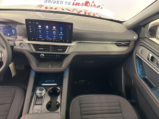 new 2025 Ford Explorer car, priced at $45,221