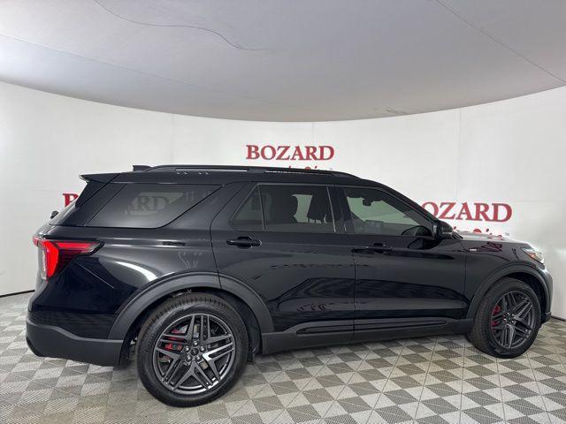 new 2025 Ford Explorer car, priced at $45,221