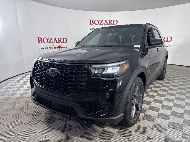 new 2025 Ford Explorer car, priced at $45,221