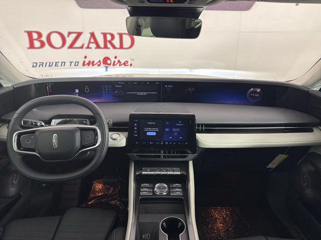 new 2025 Lincoln Nautilus car, priced at $61,557
