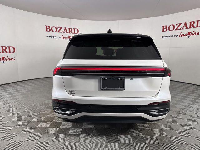 new 2025 Lincoln Nautilus car, priced at $61,557