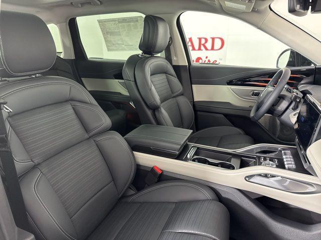 new 2025 Lincoln Nautilus car, priced at $61,557