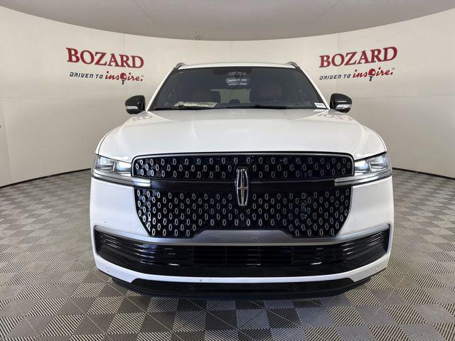 new 2025 Lincoln Navigator car, priced at $99,451