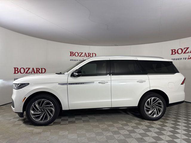 new 2025 Lincoln Navigator car, priced at $99,451