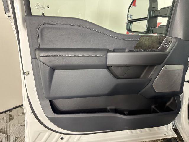 new 2025 Ford F-350 car, priced at $84,080