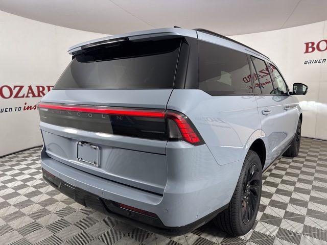 new 2025 Lincoln Navigator car, priced at $104,542