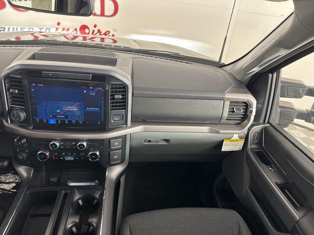 new 2025 Ford F-150 car, priced at $55,757