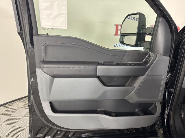 new 2025 Ford F-150 car, priced at $55,757