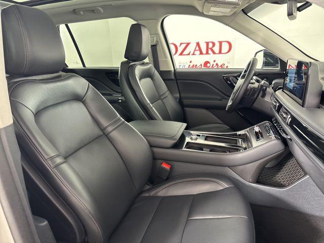 new 2025 Lincoln Aviator car, priced at $56,298