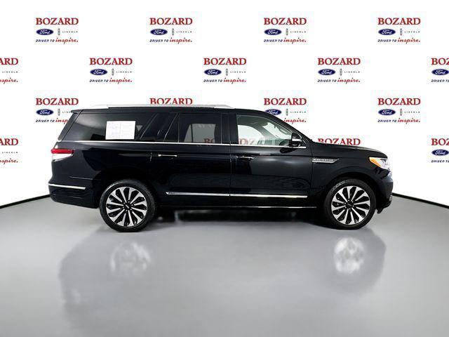 used 2022 Lincoln Navigator car, priced at $48,000