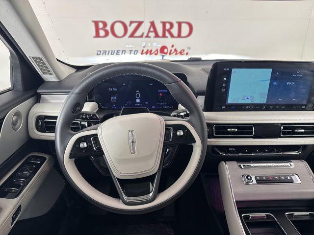 new 2025 Lincoln Aviator car, priced at $71,377