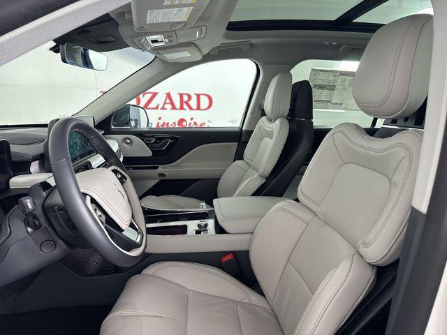 new 2025 Lincoln Aviator car, priced at $71,377
