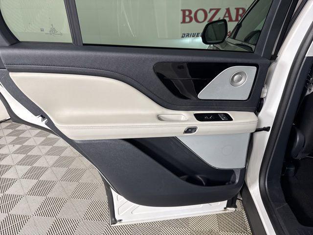 new 2025 Lincoln Aviator car, priced at $71,377