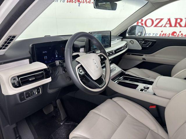 new 2025 Lincoln Aviator car, priced at $71,377