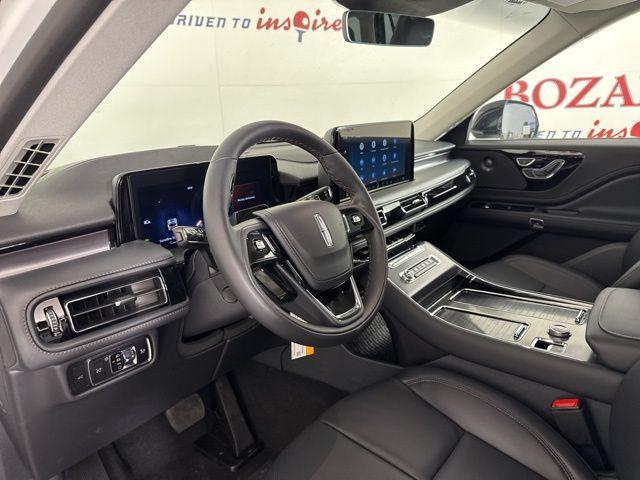 new 2025 Lincoln Aviator car, priced at $56,298