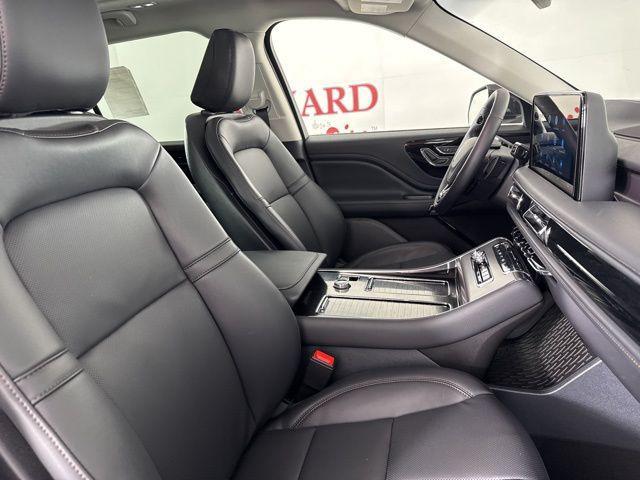 new 2025 Lincoln Aviator car, priced at $56,298