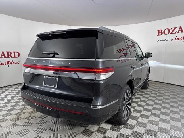 new 2024 Lincoln Navigator car, priced at $102,432