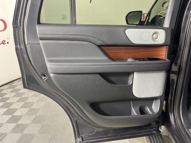 new 2024 Lincoln Navigator car, priced at $83,434