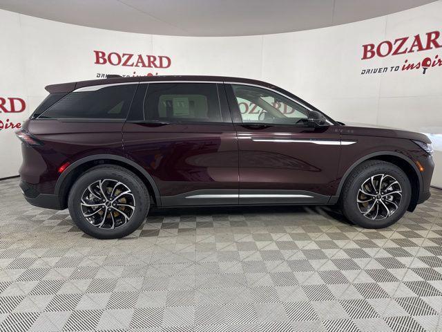 new 2025 Lincoln Nautilus car, priced at $50,816