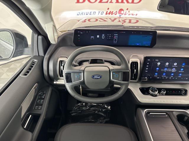new 2025 Ford Expedition car, priced at $68,765
