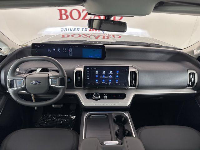 new 2025 Ford Expedition car, priced at $66,014