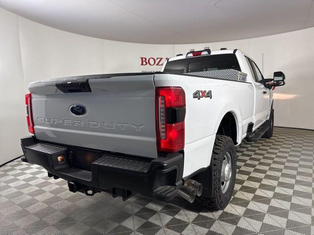 new 2025 Ford F-350 car, priced at $71,918