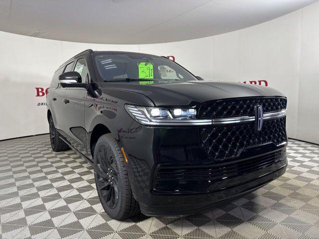 new 2025 Lincoln Navigator car, priced at $103,333