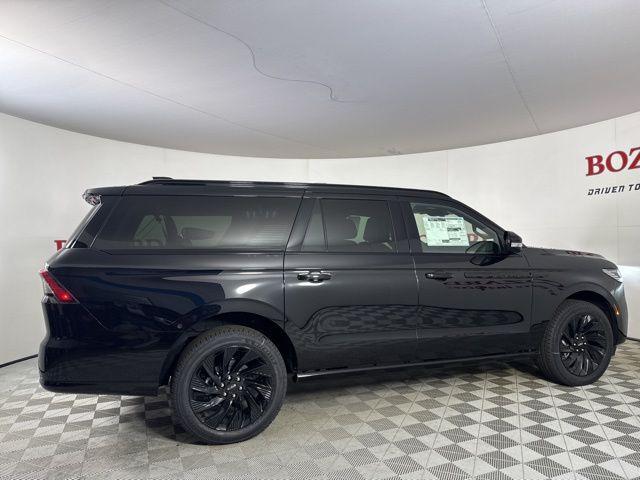 new 2025 Lincoln Navigator car, priced at $103,333