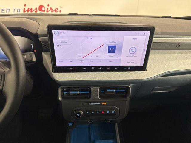 new 2025 Ford Maverick car, priced at $29,225