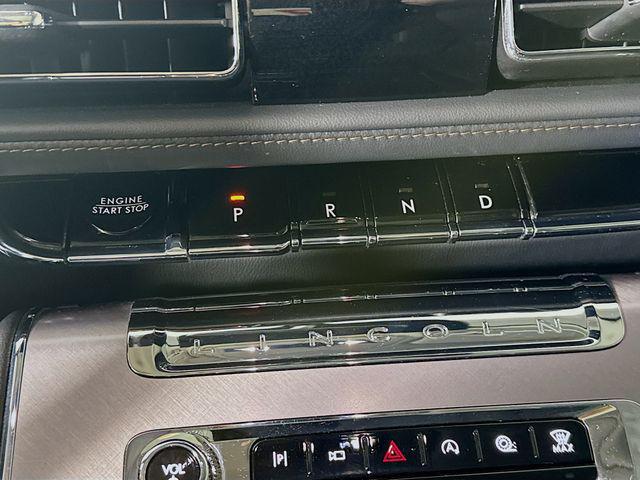 used 2025 Lincoln Aviator car, priced at $51,000