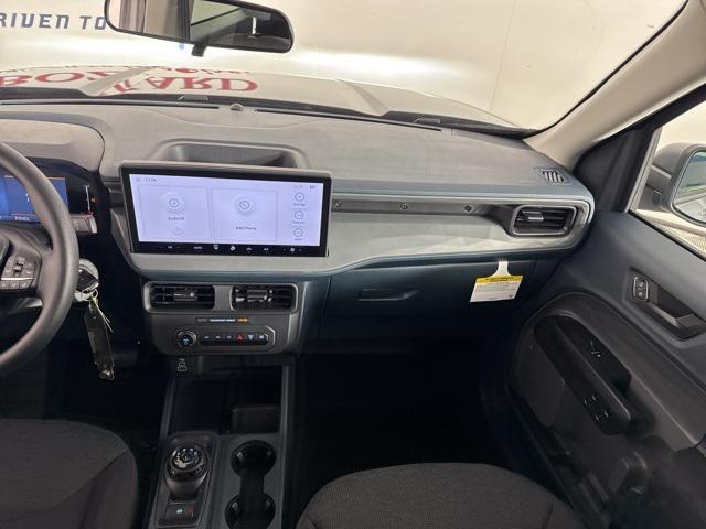new 2025 Ford Maverick car, priced at $28,033