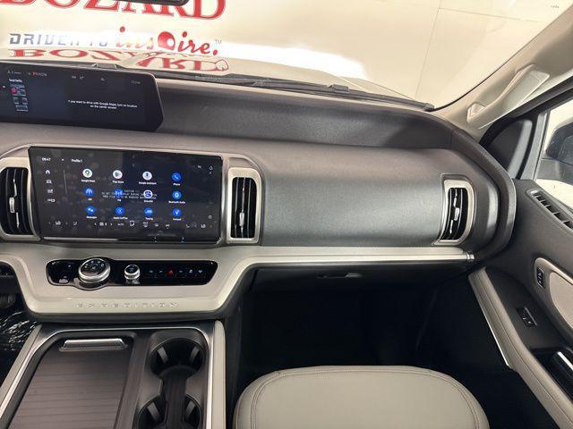 new 2025 Ford Expedition car, priced at $68,250