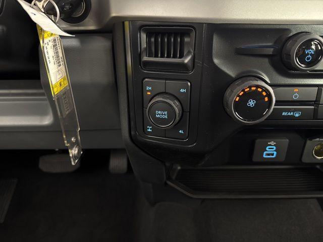 new 2025 Ford F-250 car, priced at $58,946