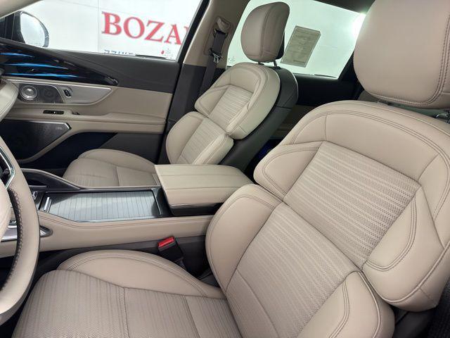 new 2025 Lincoln Nautilus car, priced at $64,087