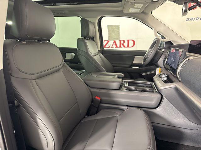 new 2025 Ford Expedition car, priced at $65,539