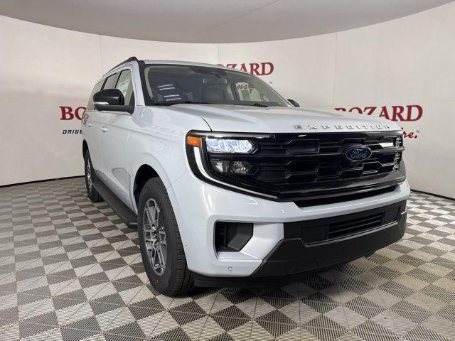 new 2025 Ford Expedition car, priced at $65,539