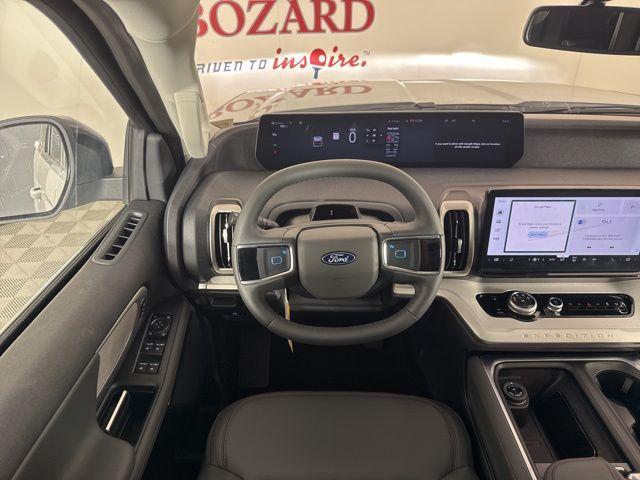 new 2025 Ford Expedition car, priced at $65,539