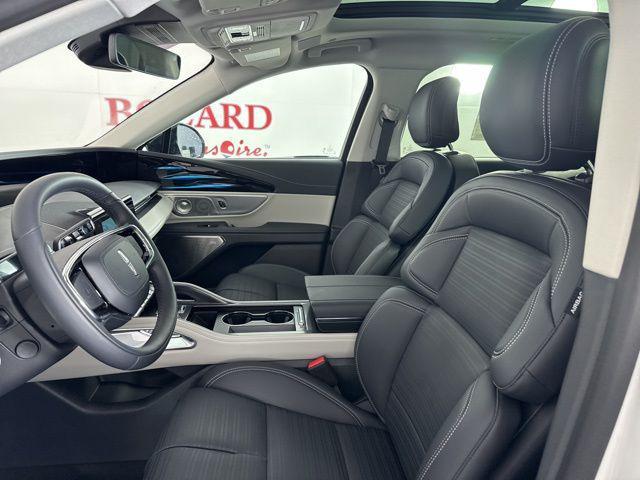 new 2025 Lincoln Nautilus car, priced at $61,557