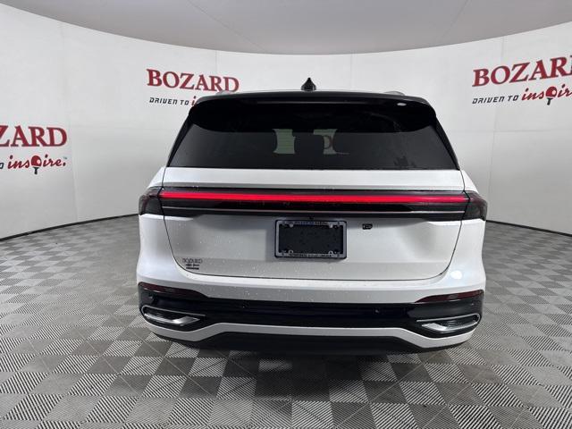 new 2025 Lincoln Nautilus car, priced at $60,219