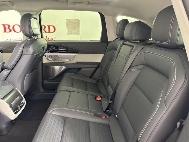 new 2025 Lincoln Nautilus car, priced at $61,557
