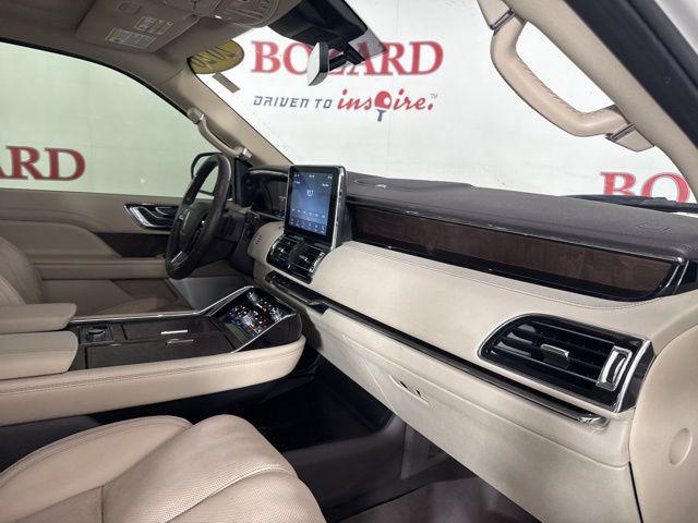 used 2020 Lincoln Navigator car, priced at $38,500