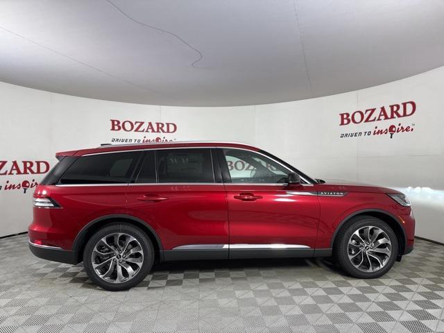 new 2025 Lincoln Aviator car, priced at $72,518