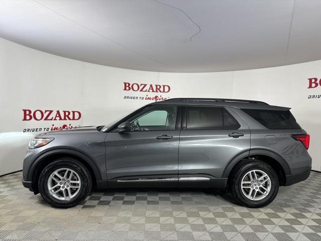 new 2025 Ford Explorer car, priced at $41,850