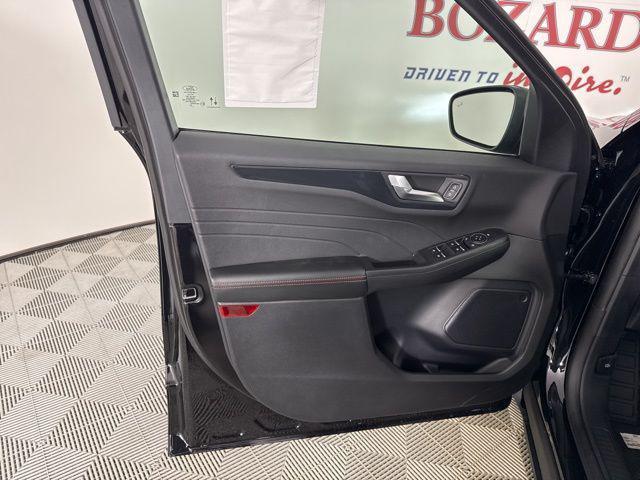 new 2025 Ford Escape car, priced at $37,300