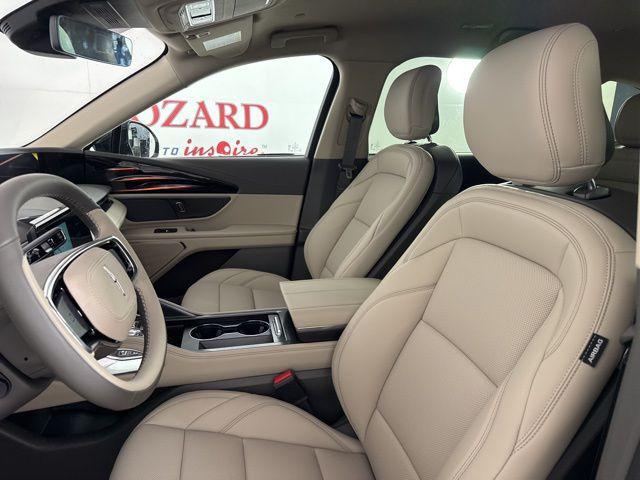new 2025 Lincoln Nautilus car, priced at $50,816
