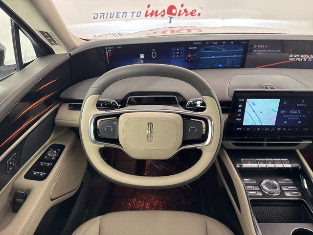 new 2025 Lincoln Nautilus car, priced at $50,816