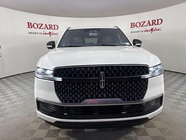 new 2025 Lincoln Navigator car, priced at $104,053