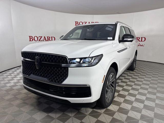new 2025 Lincoln Navigator car, priced at $104,053