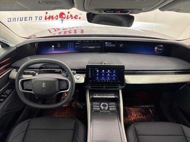 new 2025 Lincoln Nautilus car, priced at $48,976