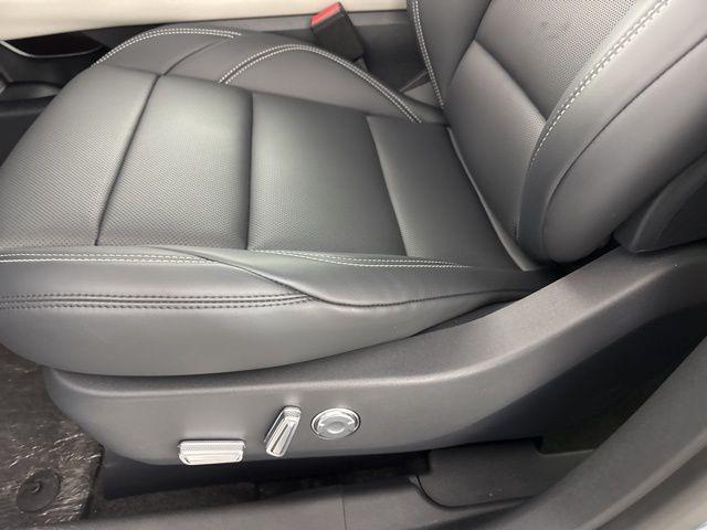 new 2025 Lincoln Nautilus car, priced at $48,976